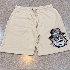 Left Point Men’s Shorts with Rhinestone Bulldog Graphic, Beige, Size L, NWT!
